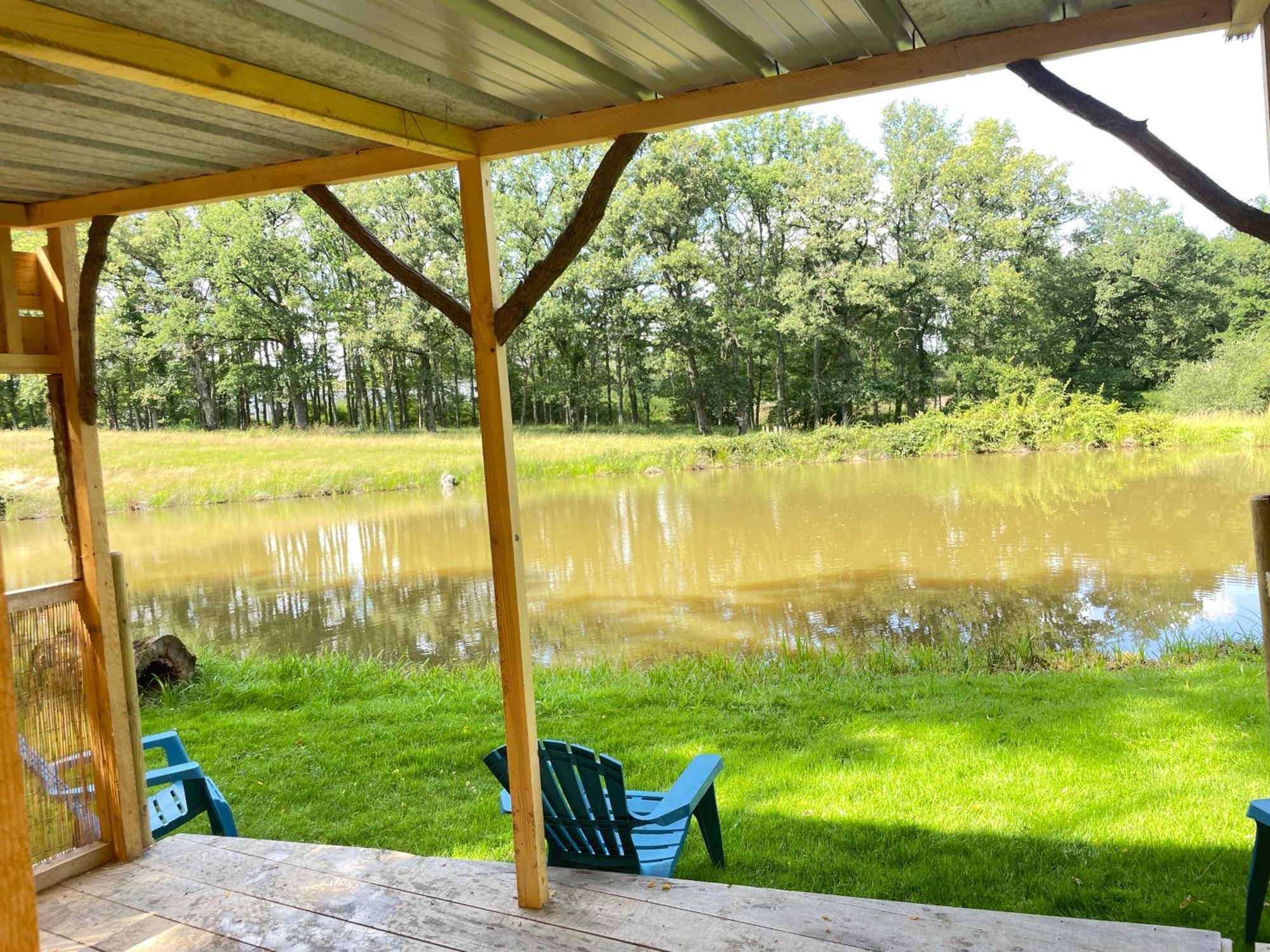 Gite Neuf Avec Jardin, Foret Et Etang Argenton Sur Creuse Экстерьер фото
