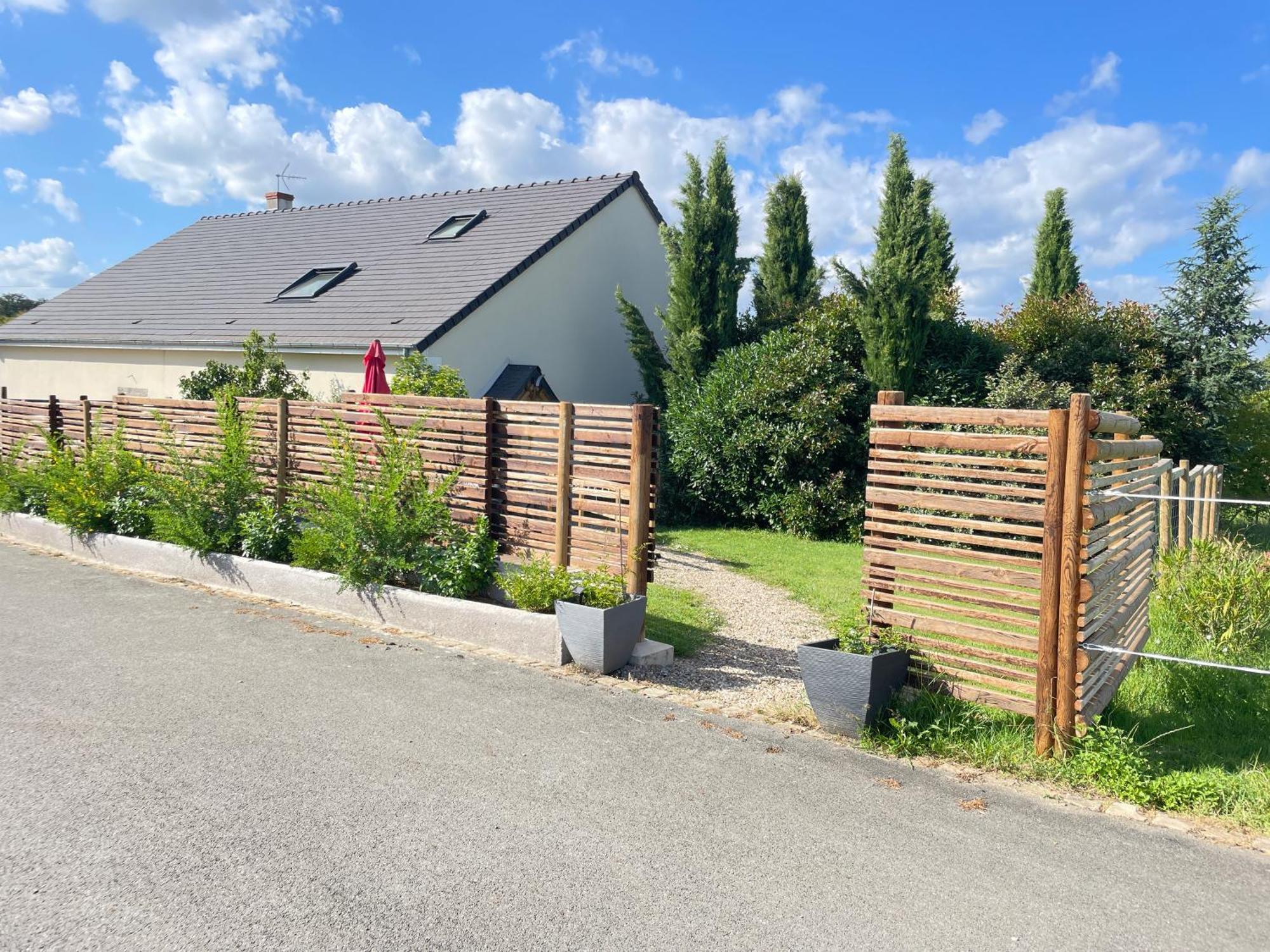 Gite Neuf Avec Jardin, Foret Et Etang Argenton Sur Creuse Экстерьер фото